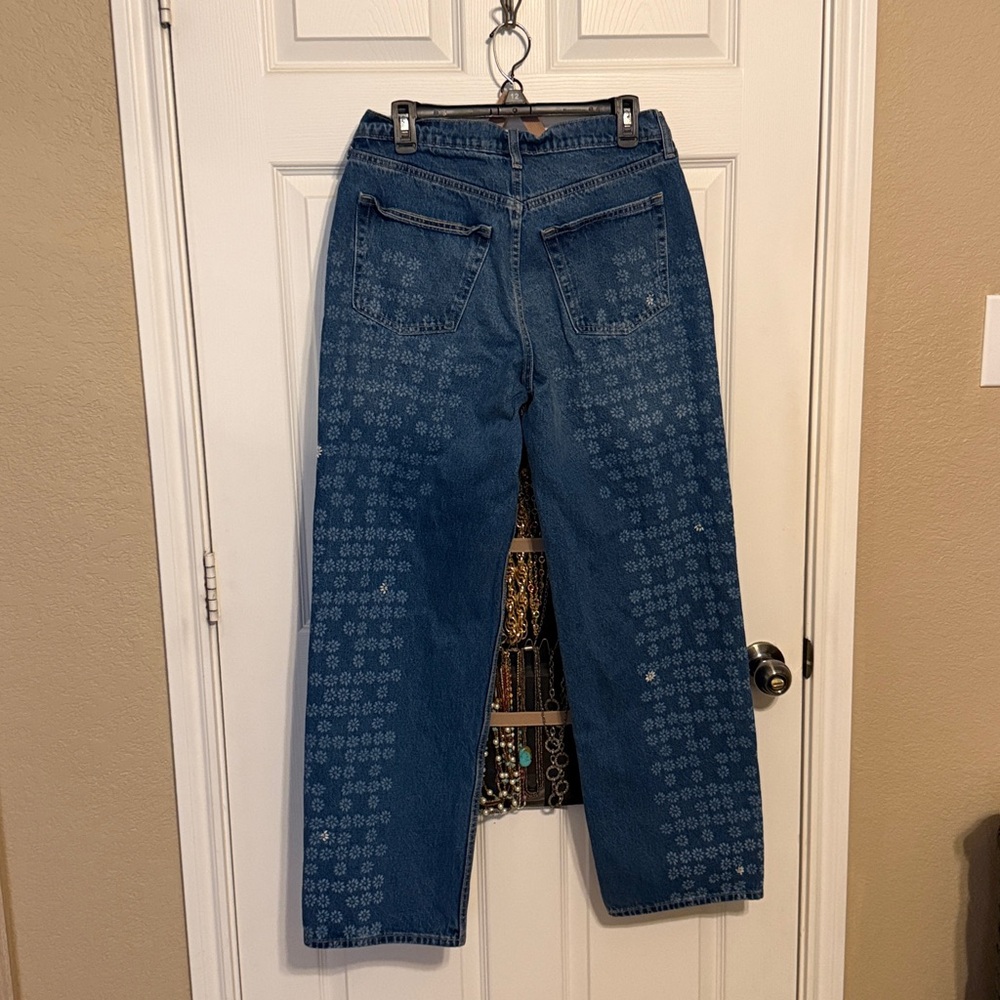 Universal Thread Denim Button-Fly Jeans with embr… - image 5